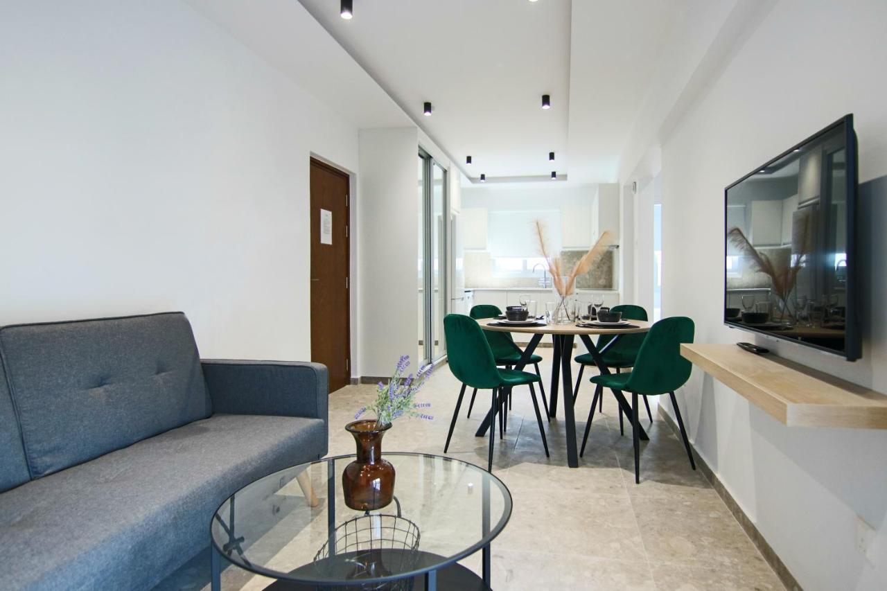 شقة Phaedrus Living: Seaside Luxury Flat Lighthouse 69 بافوس المظهر الخارجي الصورة