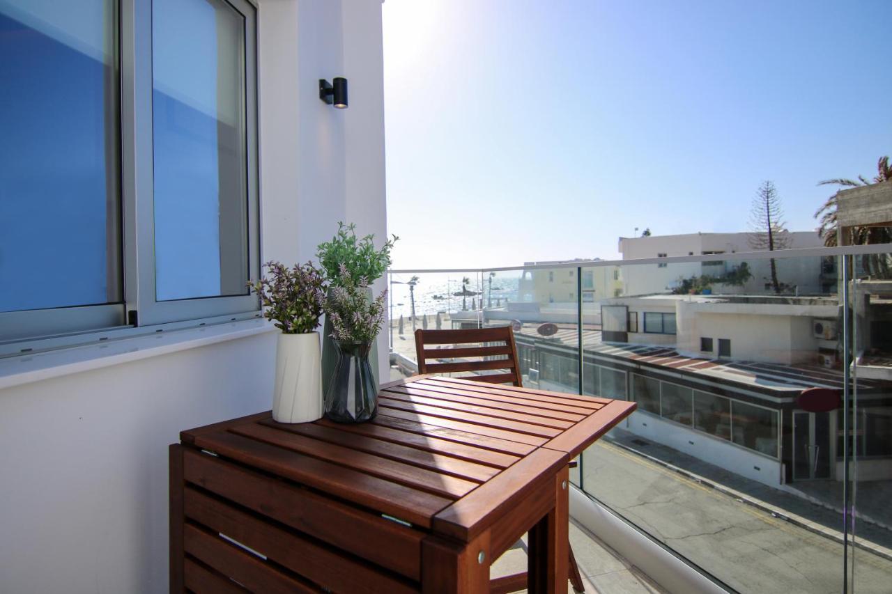 شقة Phaedrus Living: Seaside Luxury Flat Lighthouse 69 بافوس المظهر الخارجي الصورة